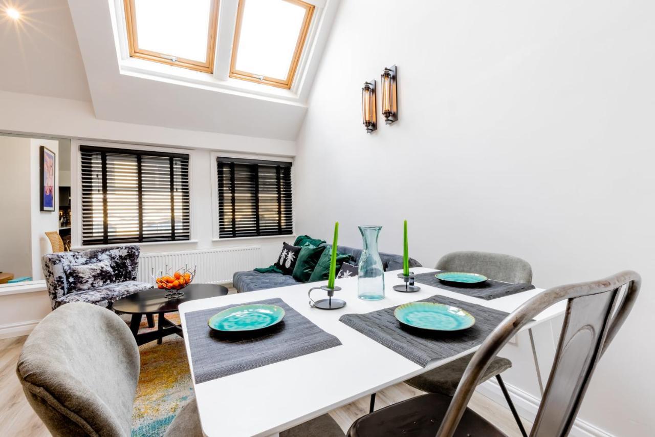 Modern 2 Bedroom Queen Street Apartment Норуич Екстериор снимка